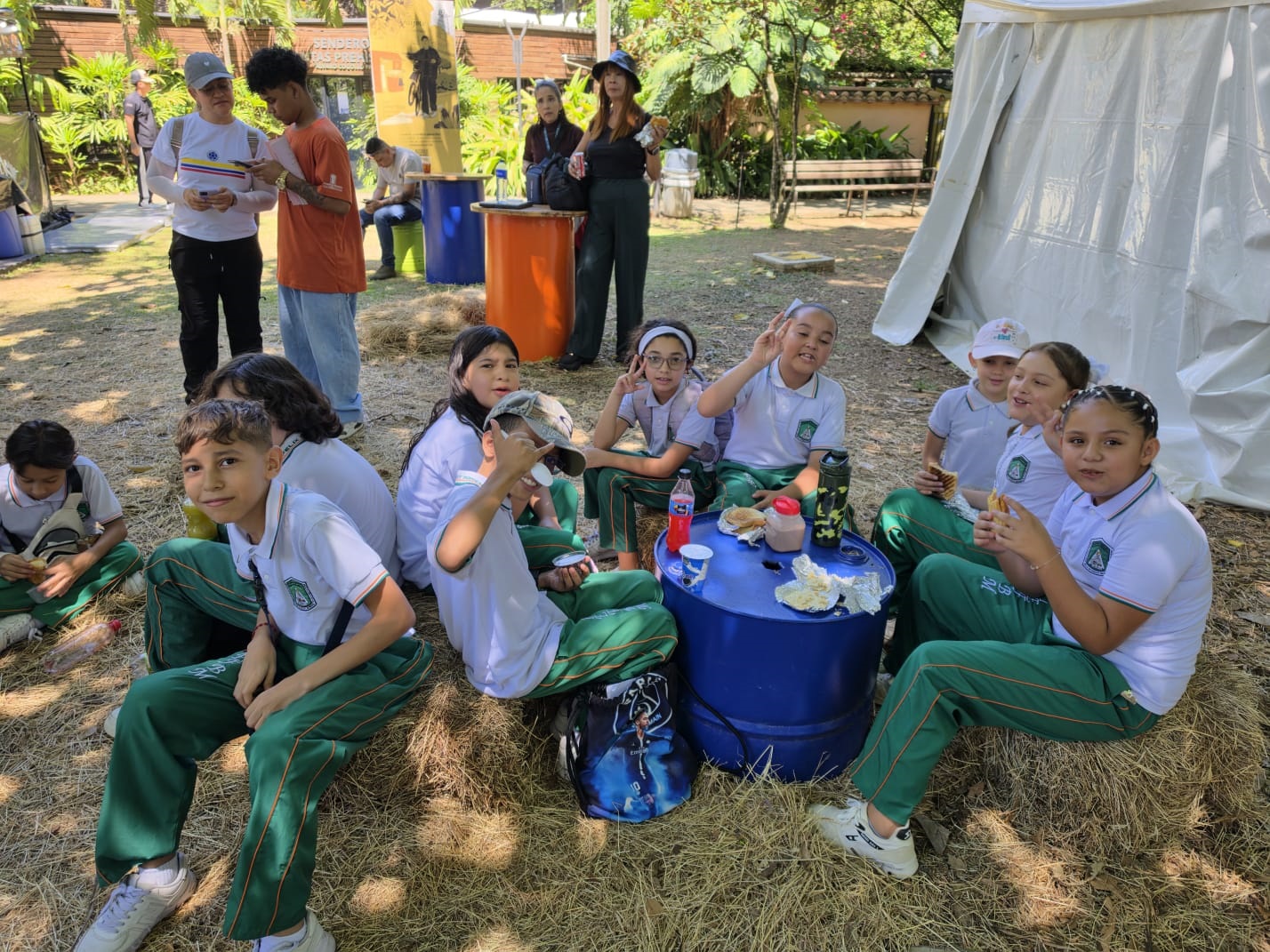 PRESENCIA FELIXIANA EN FIESTA DEL LIBRO 2026